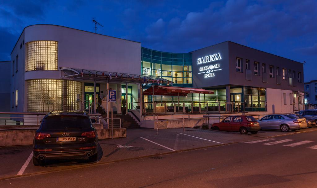 Sareza hotel Ostrava Buitenkant foto