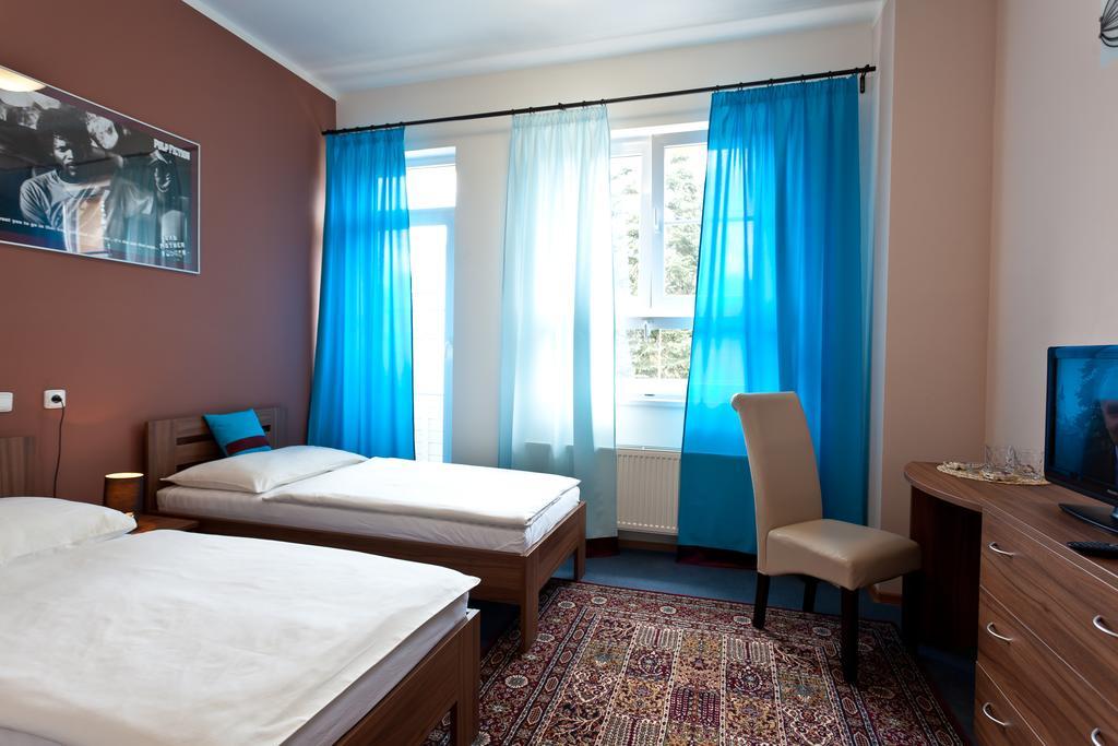 Sareza hotel Ostrava Buitenkant foto